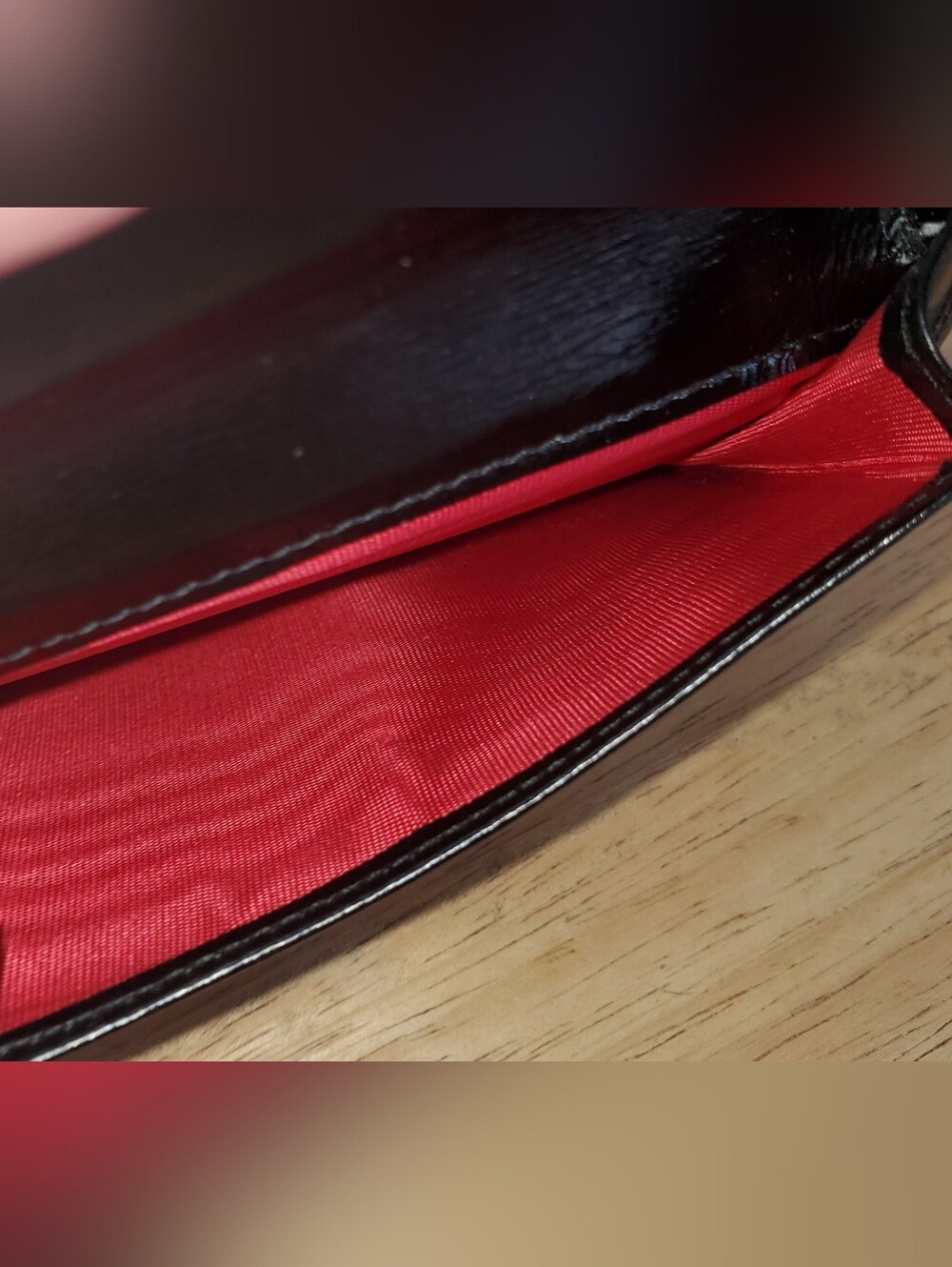 GUCCI Vintage Black Leather Horseshoe Bifold Wallet - Picture 8 of 11